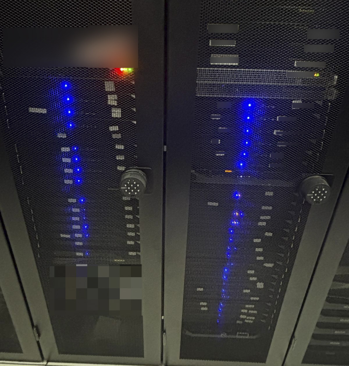 Front of an EnviroMC server cabinet